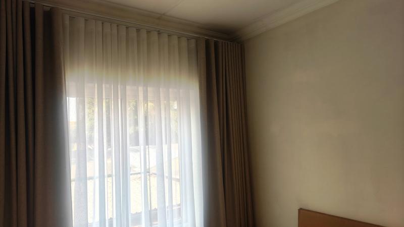 2 Bedroom Property for Sale in Pretoria North Gauteng