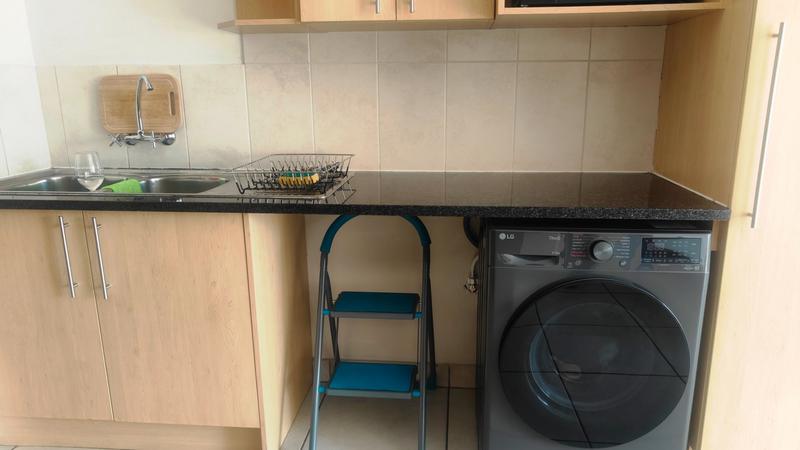 2 Bedroom Property for Sale in Pretoria North Gauteng