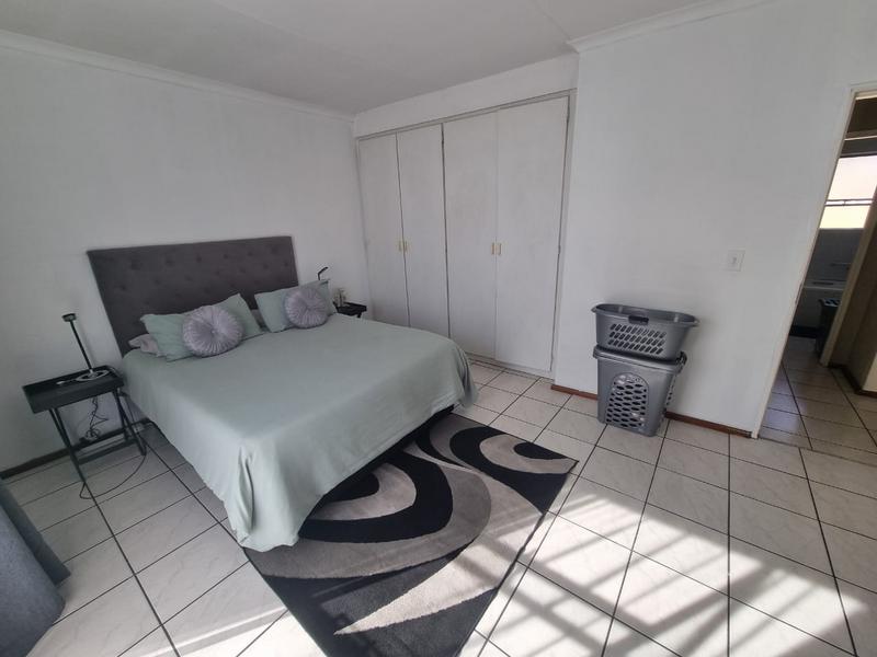 2 Bedroom Property for Sale in Meyersdal Gauteng