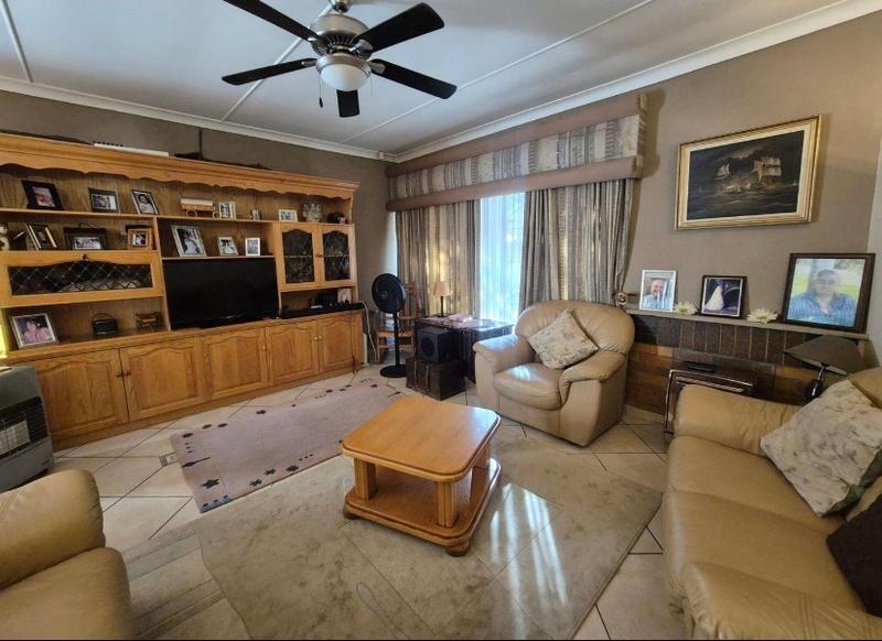 3 Bedroom Property for Sale in Vanderbijlpark SE 1 Gauteng