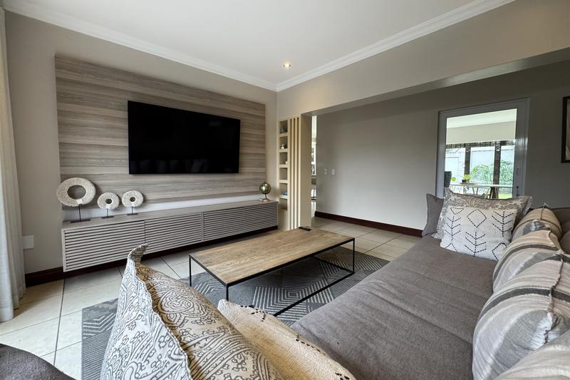 To Let 4 Bedroom Property for Rent in River Club Gauteng