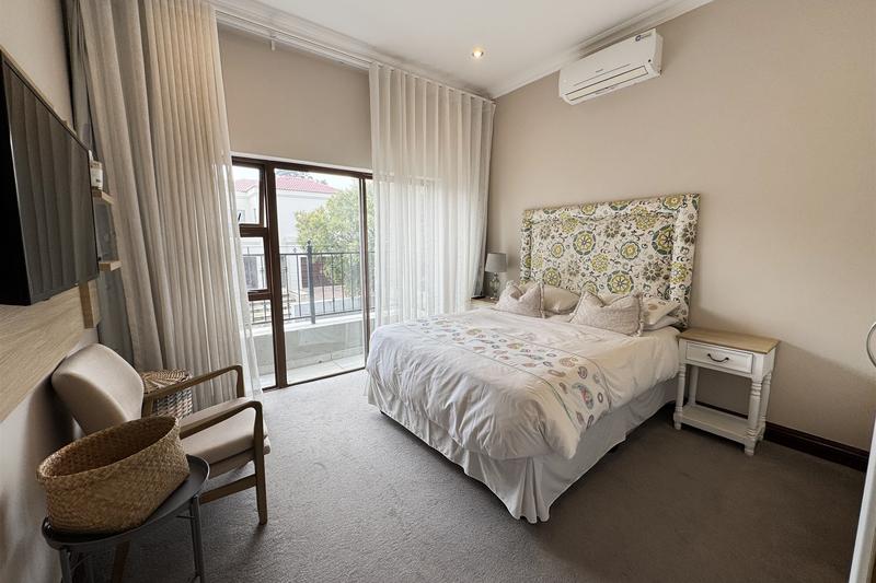 To Let 4 Bedroom Property for Rent in River Club Gauteng