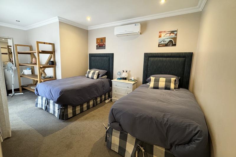 To Let 4 Bedroom Property for Rent in River Club Gauteng