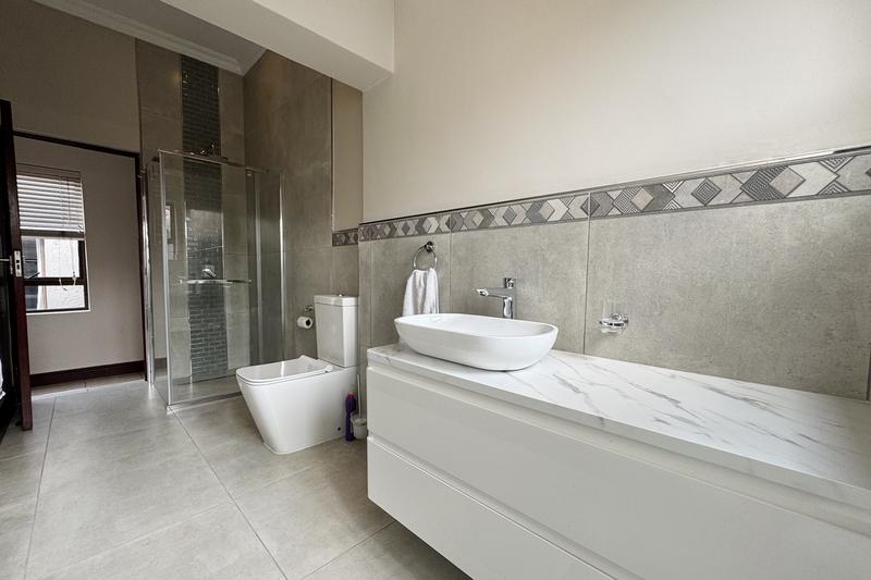 To Let 4 Bedroom Property for Rent in River Club Gauteng