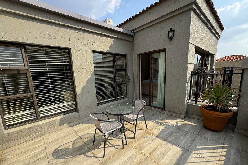 To Let 4 Bedroom Property for Rent in River Club Gauteng