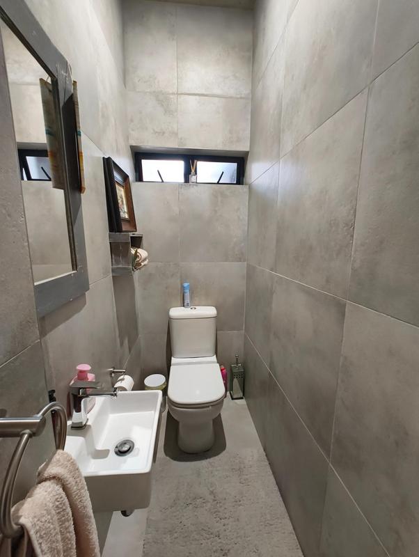 To Let 3 Bedroom Property for Rent in Menlo Park Gauteng