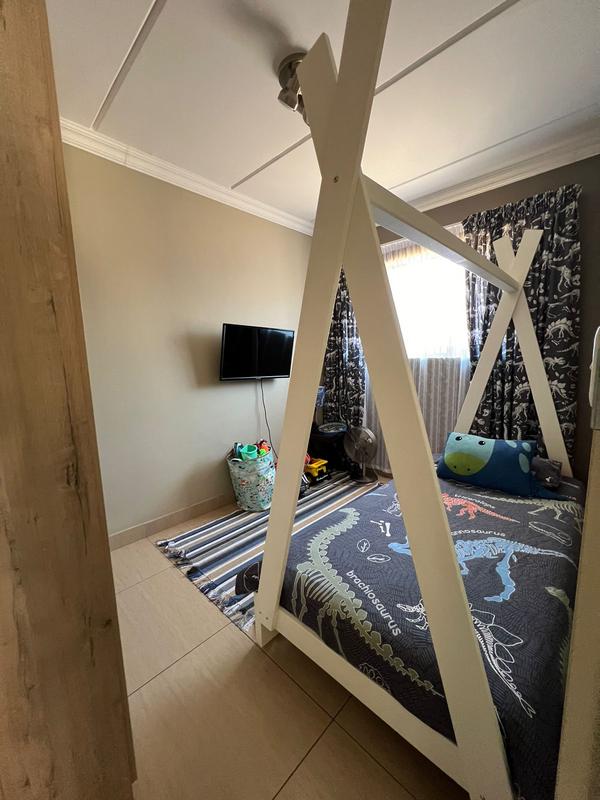 3 Bedroom Property for Sale in Annlin Gauteng