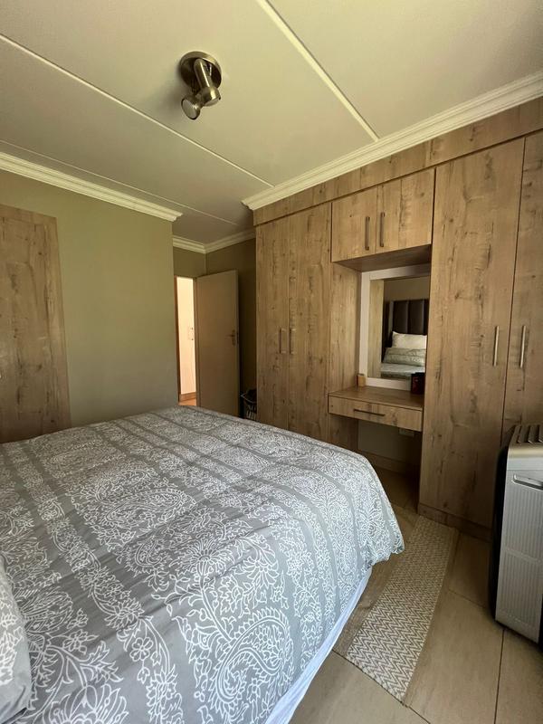 3 Bedroom Property for Sale in Annlin Gauteng