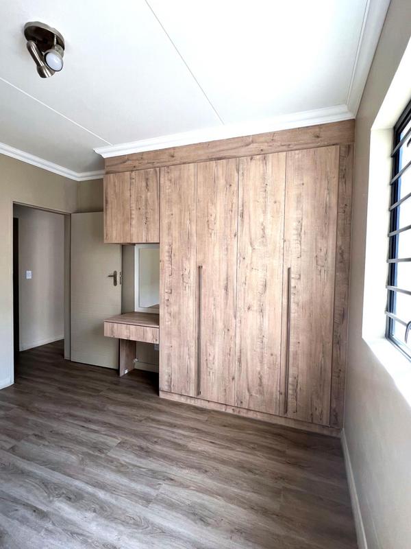 2 Bedroom Property for Sale in Kameeldrift Gauteng
