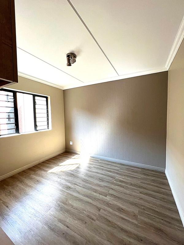 2 Bedroom Property for Sale in Kameeldrift Gauteng