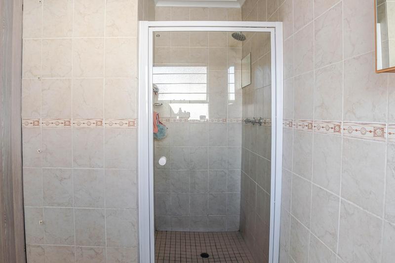 To Let 3 Bedroom Property for Rent in Eden Glen Gauteng