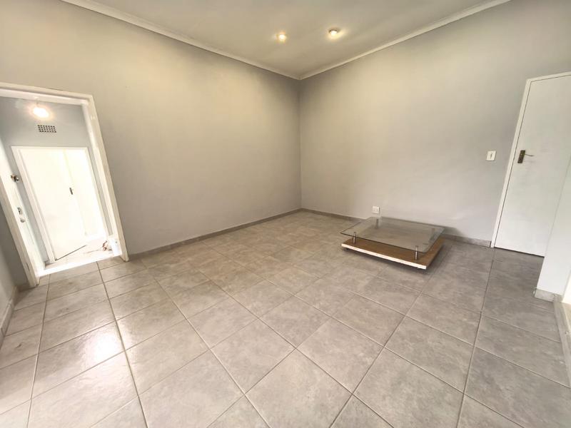 To Let 1 Bedroom Property for Rent in Edenvale Gauteng