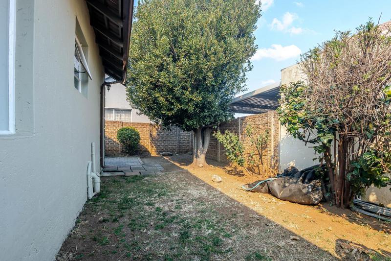 3 Bedroom Property for Sale in Eden Glen Gauteng