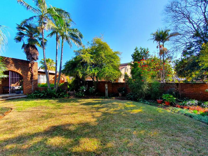 5 Bedroom Property for Sale in Karenpark Gauteng