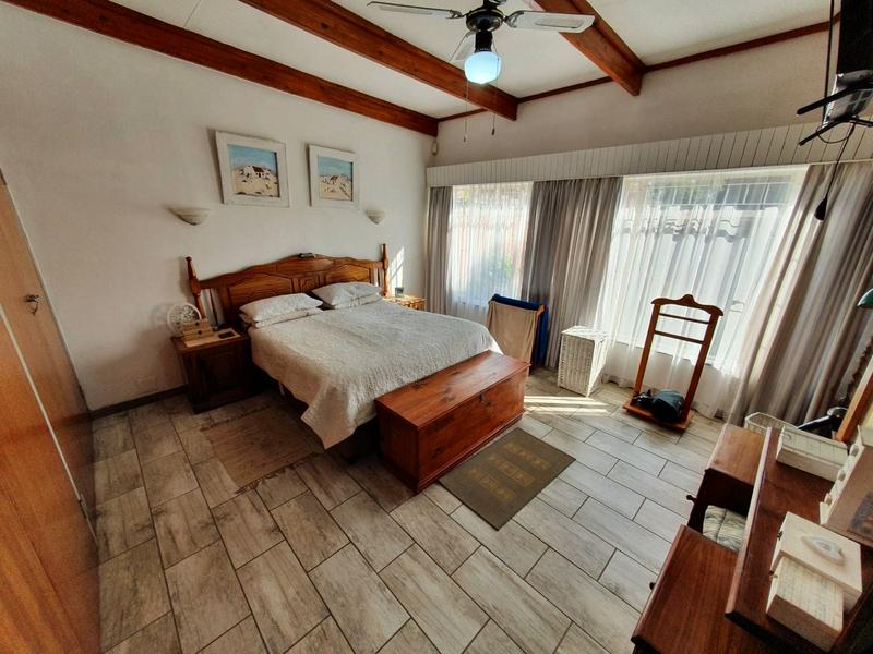 5 Bedroom Property for Sale in Karenpark Gauteng