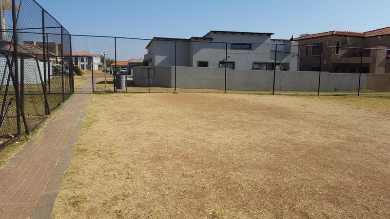 3 Bedroom Property for Sale in The Orchards Gauteng
