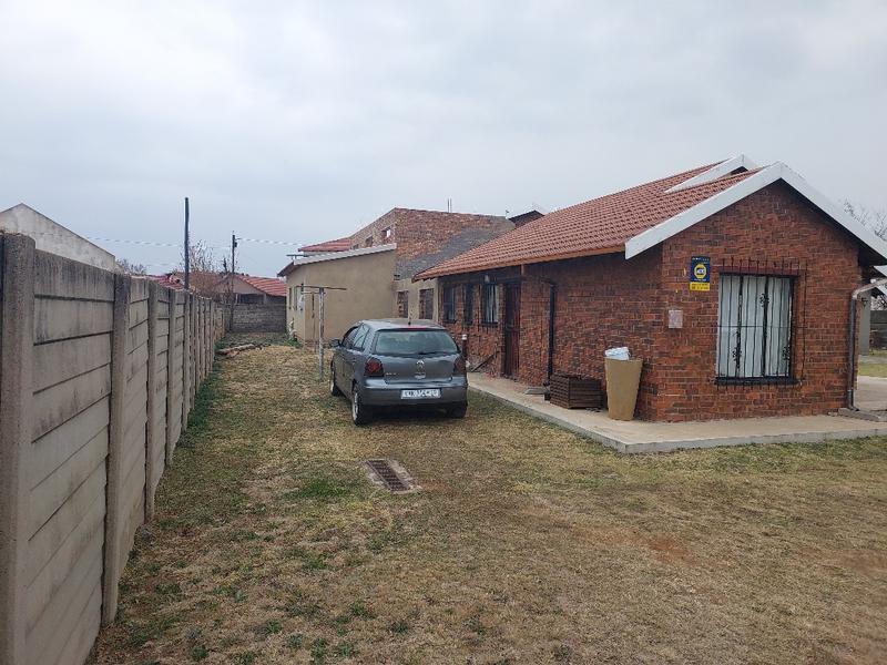 3 Bedroom Property for Sale in Dawn Park Gauteng