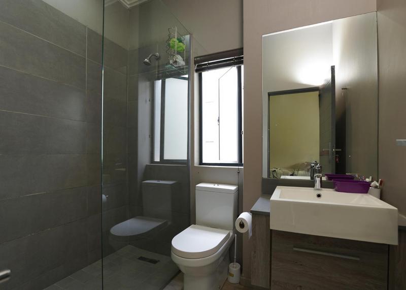 To Let 2 Bedroom Property for Rent in Rivonia Gauteng
