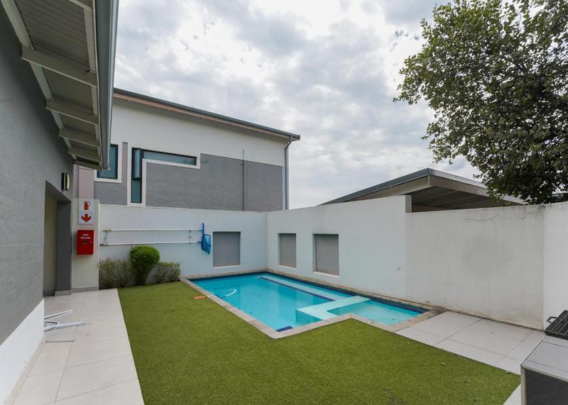 To Let 2 Bedroom Property for Rent in Rivonia Gauteng