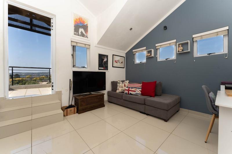 1 Bedroom Property for Sale in Bryanston Gauteng