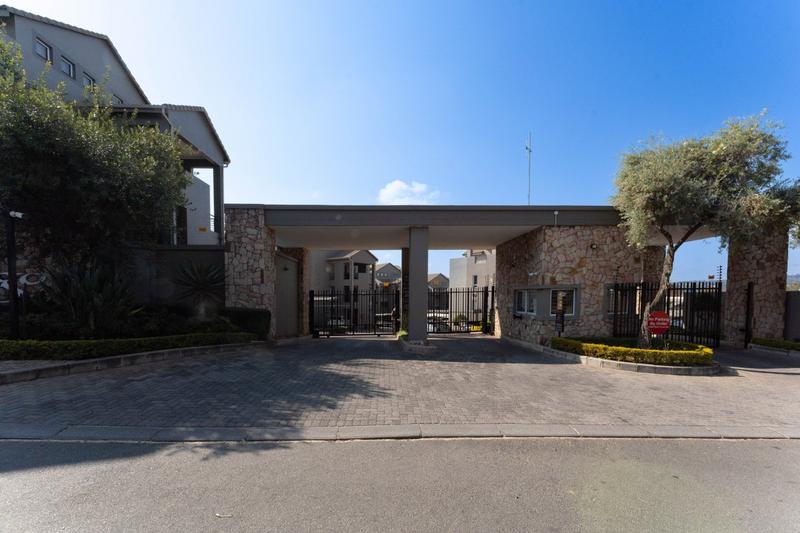 1 Bedroom Property for Sale in Bryanston Gauteng