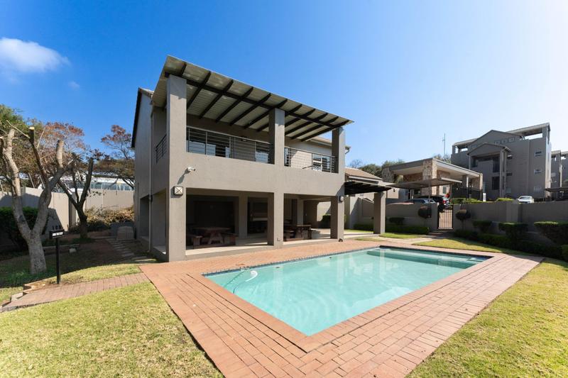 1 Bedroom Property for Sale in Bryanston Gauteng
