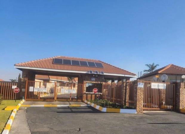 To Let 2 Bedroom Property for Rent in Kempton Park West Gauteng
