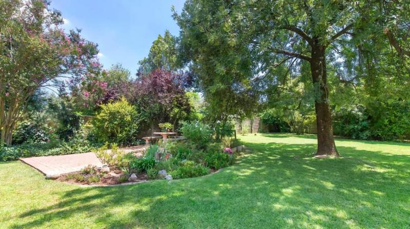 3 Bedroom Property for Sale in Lombardy East Gauteng