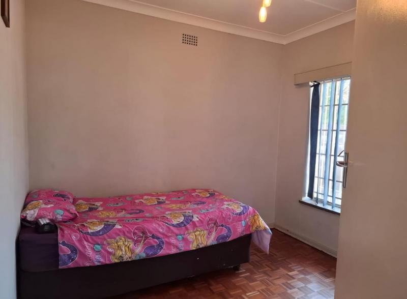 3 Bedroom Property for Sale in Lombardy East Gauteng