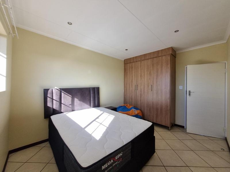 4 Bedroom Property for Sale in Mooikloof Ridge Gauteng