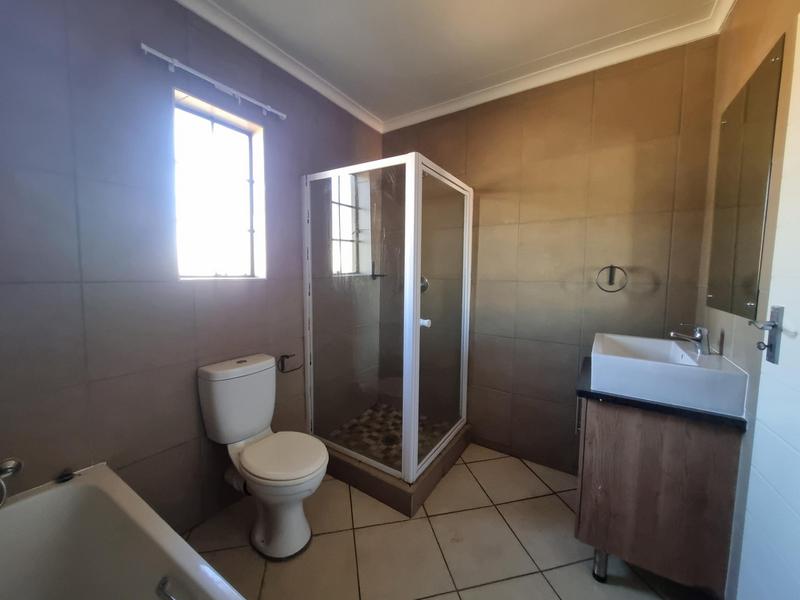 4 Bedroom Property for Sale in Mooikloof Ridge Gauteng