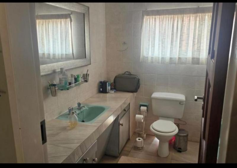 4 Bedroom Property for Sale in Eldoraigne Gauteng