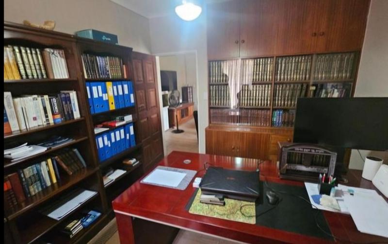 4 Bedroom Property for Sale in Eldoraigne Gauteng