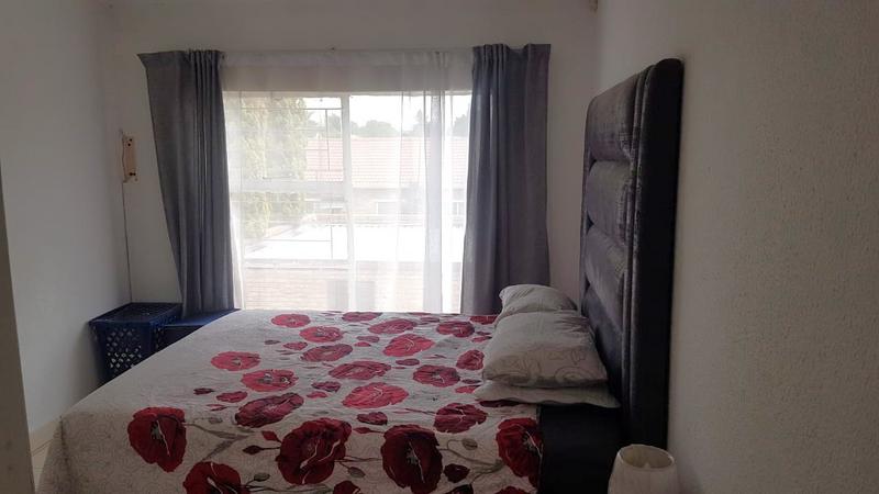 3 Bedroom Property for Sale in Heuwelsig Estate Gauteng