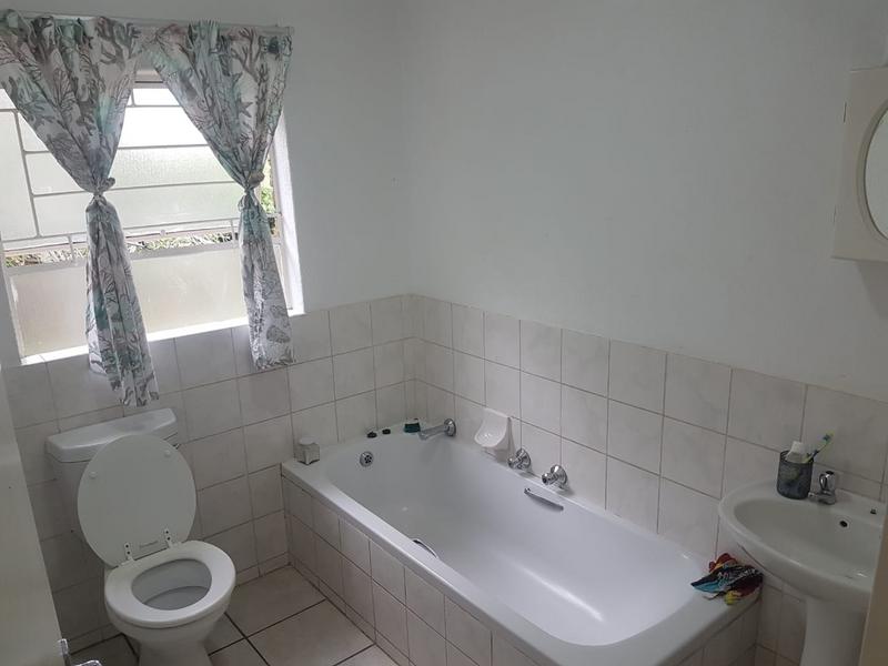 3 Bedroom Property for Sale in Heuwelsig Estate Gauteng