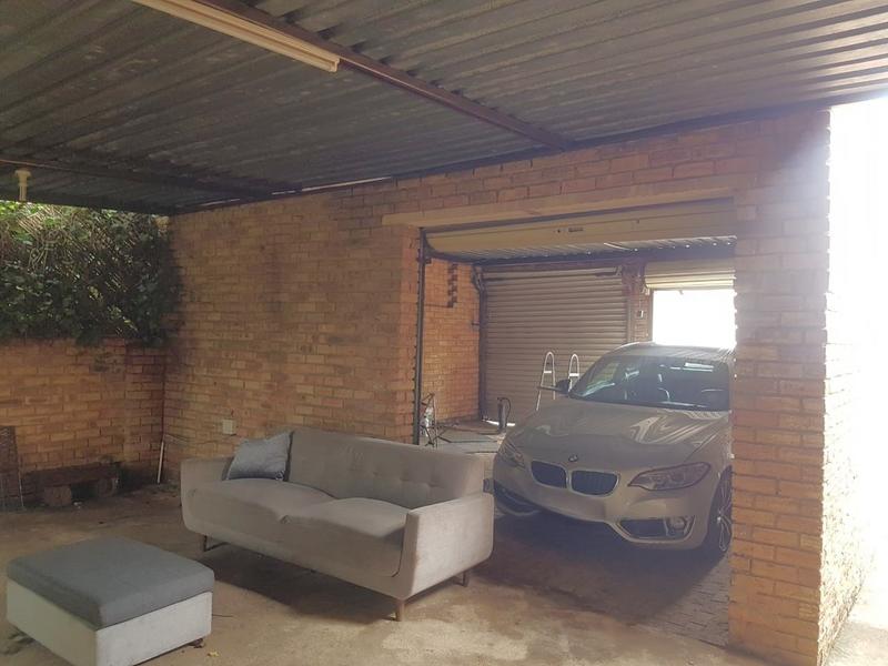 3 Bedroom Property for Sale in Heuwelsig Estate Gauteng