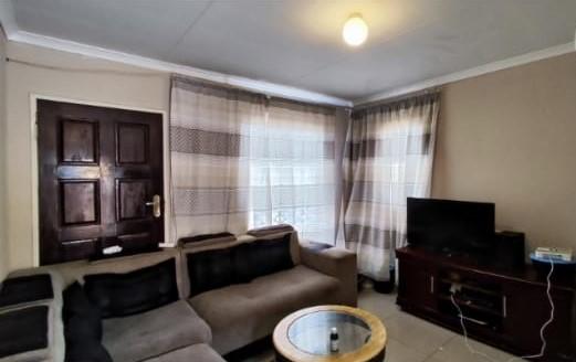 3 Bedroom Property for Sale in Savanna City Gauteng