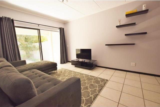 1 Bedroom Property for Sale in Bryanston Gauteng