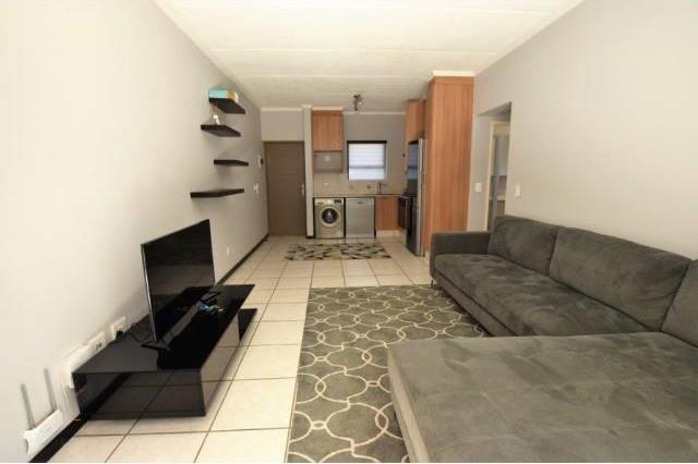 1 Bedroom Property for Sale in Bryanston Gauteng