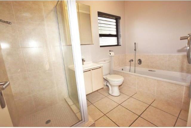 1 Bedroom Property for Sale in Bryanston Gauteng