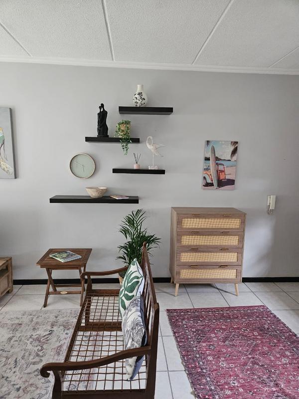 1 Bedroom Property for Sale in Bryanston Gauteng