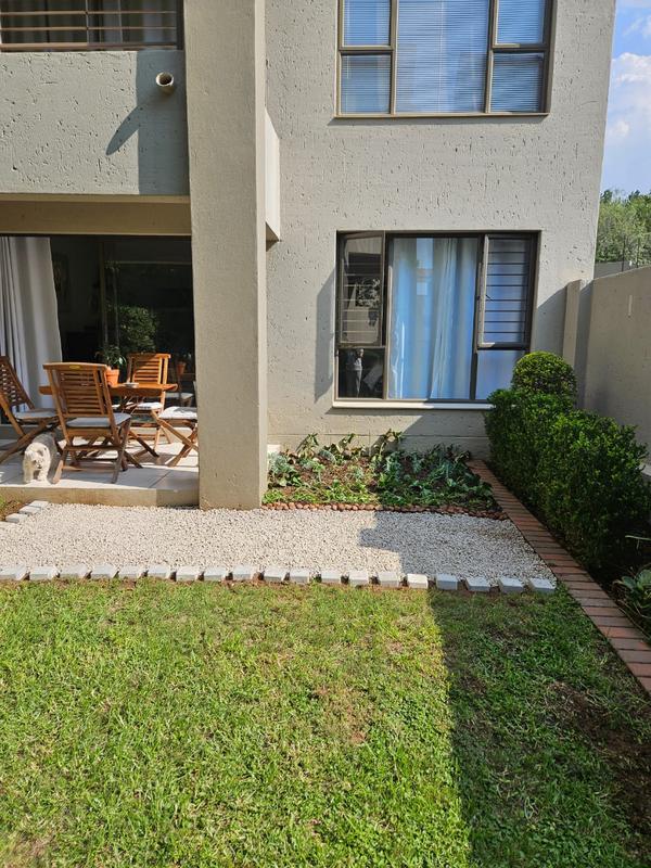 1 Bedroom Property for Sale in Bryanston Gauteng
