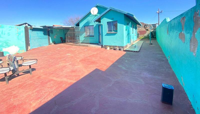 2 Bedroom Property for Sale in Protea Glen Gauteng