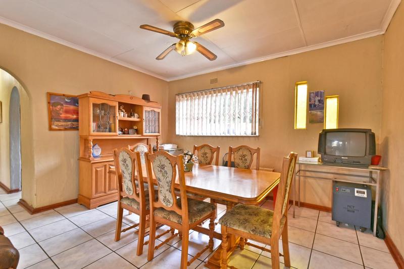 3 Bedroom Property for Sale in Brackendowns Gauteng
