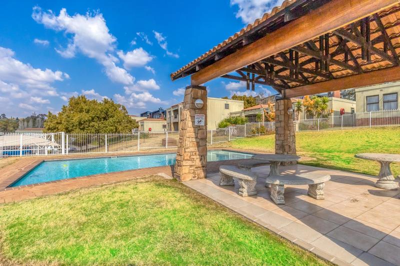 2 Bedroom Property for Sale in Fourways Gauteng
