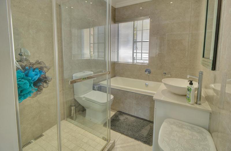 3 Bedroom Property for Sale in Sunninghill Gauteng