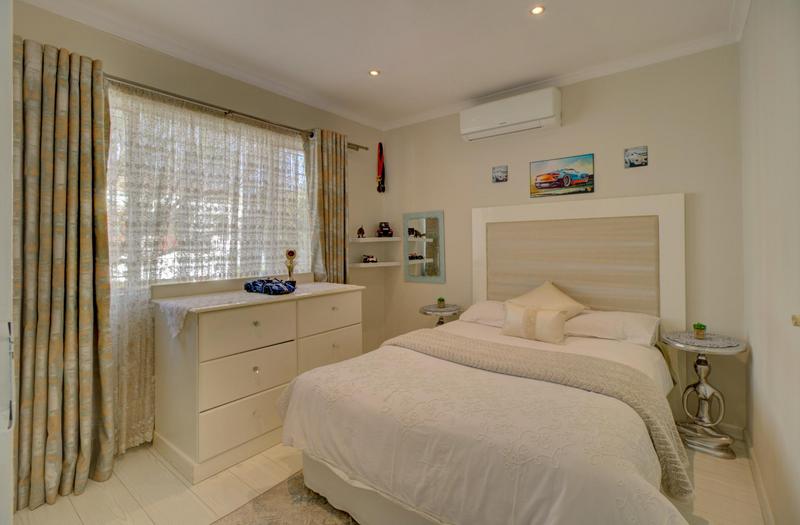 3 Bedroom Property for Sale in Sunninghill Gauteng