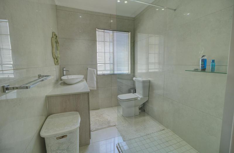 3 Bedroom Property for Sale in Sunninghill Gauteng
