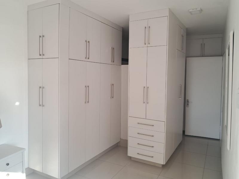 To Let 2 Bedroom Property for Rent in Sandton Central Gauteng