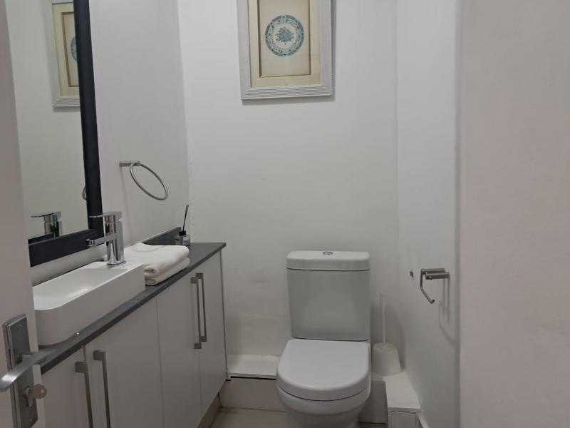 To Let 2 Bedroom Property for Rent in Sandton Central Gauteng